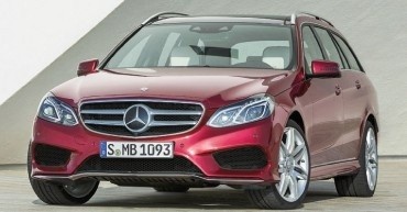 Schrägansicht des Fahrzeugs von vorne links